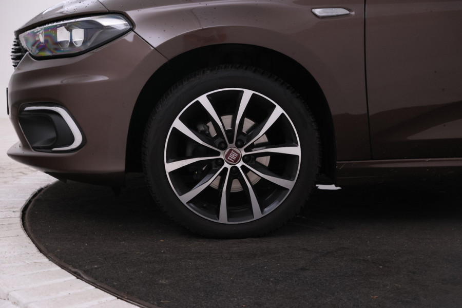 Fiat Tipo Stationwagon 1.6 MultiJet 16v Business Lusso Trekhaak, Navigatie, Airco, Volleder.