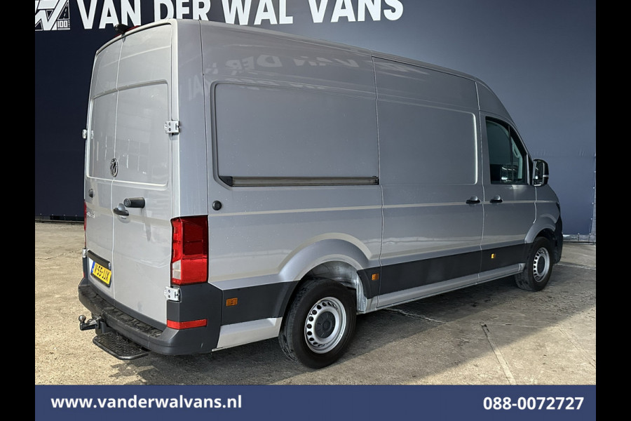 Volkswagen Crafter 2.0 TDI 140pk L3H3 L2H2 Euro6 Airco | 3000kg Trekhaak | Camera | Navigatie | Apple Carplay Android auto, Bijrijdersbank, zilver