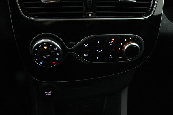 Renault Clio 0.9 TCe Intens (ACHTERUITRIJCAMERA, PARKEERSENSOREN, CRUISE CONTROL, BLUETOOTH, AIRCO)