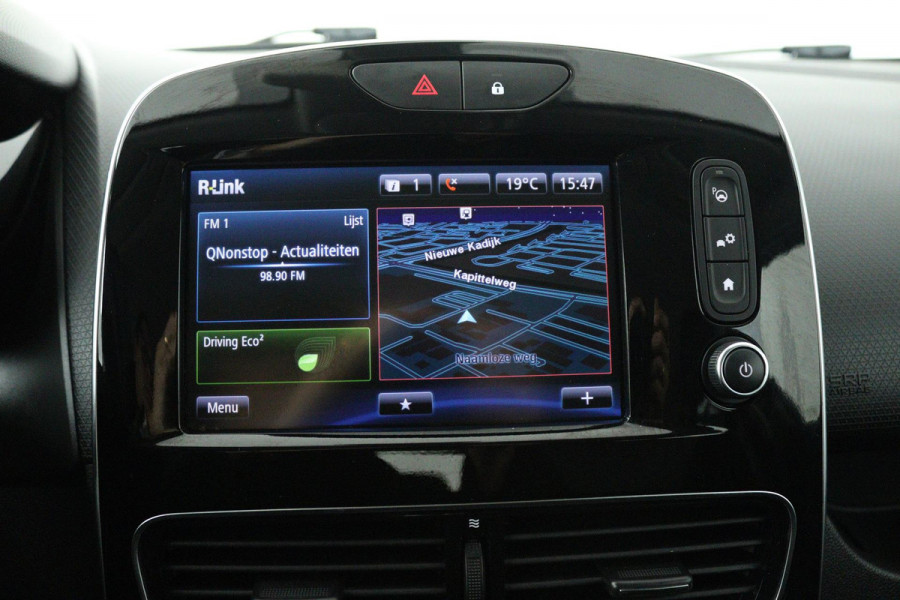 Renault Clio 0.9 TCe Intens (ACHTERUITRIJCAMERA, PARKEERSENSOREN, CRUISE CONTROL, BLUETOOTH, AIRCO)