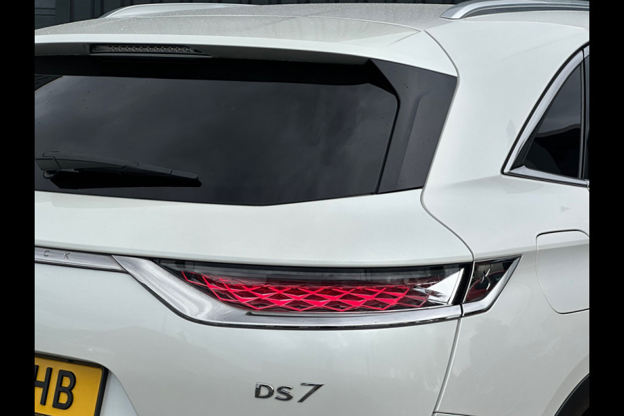 DS 7 Crossback E-Tense 4x4 Executive DS 7 Crossback E-Tense 4x4 Executive