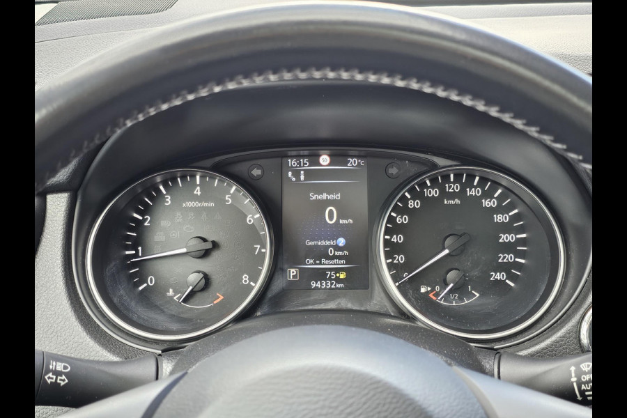 Nissan QASHQAI 1.2 Business Edition 115 pk Automaat | Led verlichting | Panoramadak | Half leder | 360 camera | Stoelverwarming | Trekhaak | Perfect onderhouden etc.