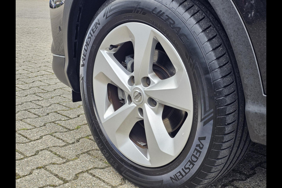 Nissan QASHQAI 1.2 Business Edition 115 pk Automaat | Led verlichting | Panoramadak | Half leder | 360 camera | Stoelverwarming | Trekhaak | Perfect onderhouden etc.