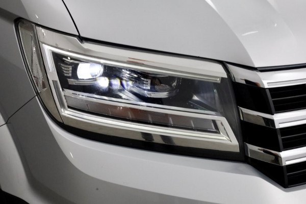 Volkswagen Crafter 35 2.0 TDI 177pk RWD L3H3 (L2H2) Highline LED/Inrichting/Trekhaak 3500kg 05-2020