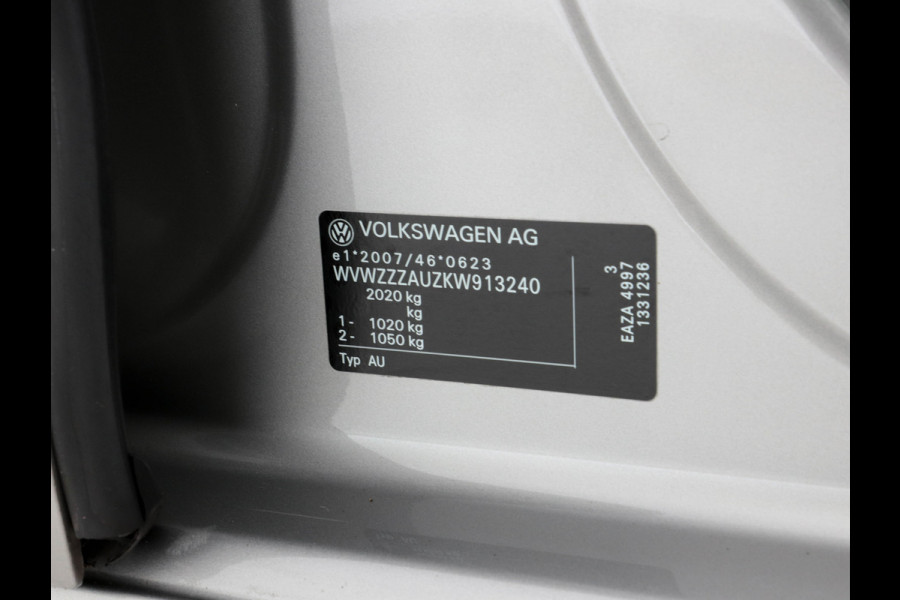 Volkswagen e-Golf {SOH-88%} (INCL-BTW) *HEATPUMP | SOFT-LEATHER | FULL-LED | ADAPTIVE-CRUISE | DIGI-COCKPIT |  KEYLESS | CAMERA | HEATED-COMFORTSEATS | PRIVACY-GLASS | KEYLESS | CAMERA | ECC | CCS-LOADER | PDC | CARPLAY