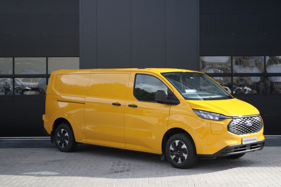 Ford E-Transit Cust. 340 L2H1 Trend 65 kWh 136pk - Trekhaak - Camera - LED - Carplay - Grootlicht Assist - Rijklaar