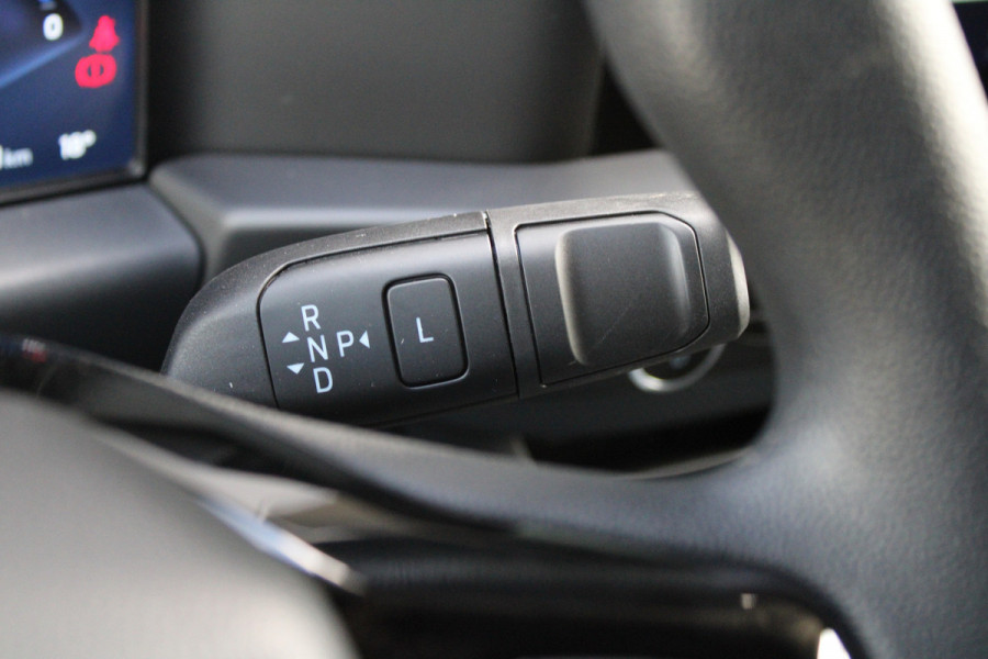Ford E-Transit Cust. 340 L2H1 Trend 65 kWh 136pk - Trekhaak - Camera - LED - Carplay - Grootlicht Assist - Rijklaar
