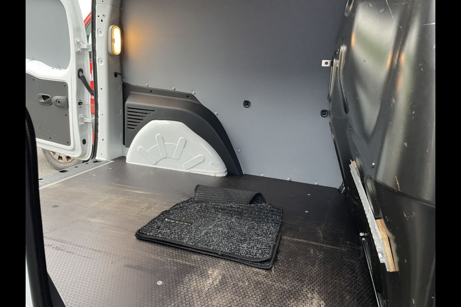 Renault Kangoo 1.5 dCi E6 R-link BPM Vrij! Lease €178 p/m, Airco, Navi, PDC, Volledig onderhoudshistorie aanwezig