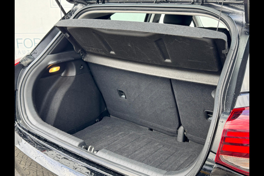 Hyundai i20 1.0 T-GDI Comfort TREKHAAK | NAVI | CAMERA