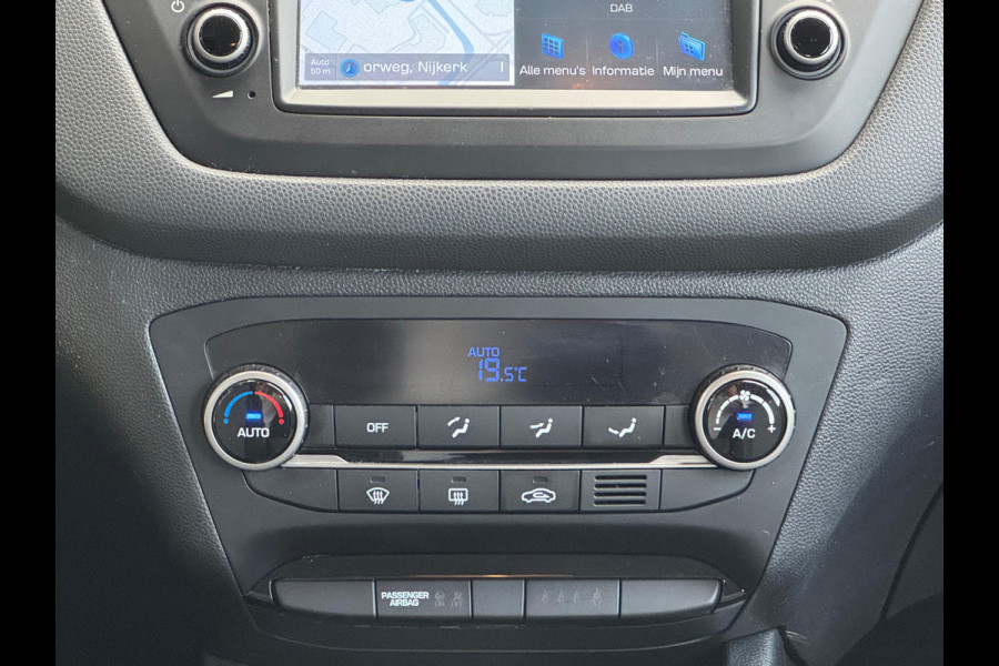 Hyundai i20 1.0 T-GDI Comfort TREKHAAK | NAVI | CAMERA