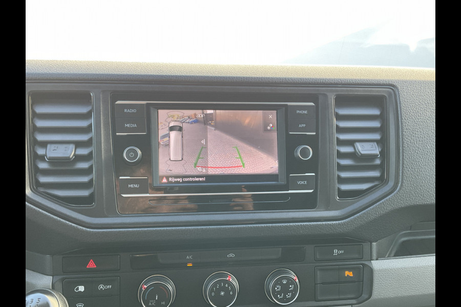 Volkswagen Crafter 6-Pers 30 2.0 TDI Dubbele Cabine L2H2 Comfortline Trekhaak Cam NL-Bus Voll.Onderhouden!