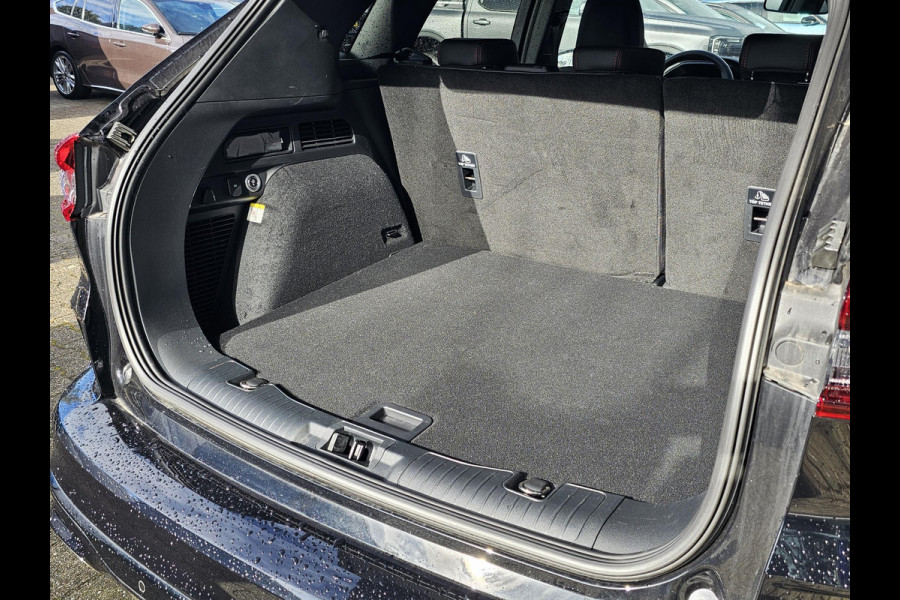 Ford Kuga 2.5 PHEV ST-Line X 243pk | Driver Assistance Pack | Winterpack | Technology Pack | Wegklapbare Trekhaak | 2.100kg Trekgewicht