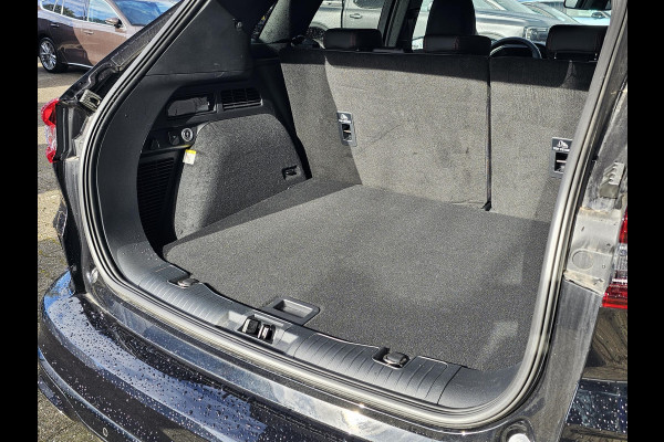 Ford Kuga 2.5 PHEV ST-Line X 243pk | Driver Assistance Pack | Winterpack | Technology Pack | Wegklapbare Trekhaak | 2.100kg Trekgewicht