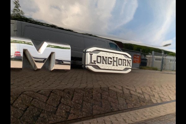 Dodge Ram 1500 Longhorn 5.7 V8 401PK 360cam 4X4 PANO Luchtvering