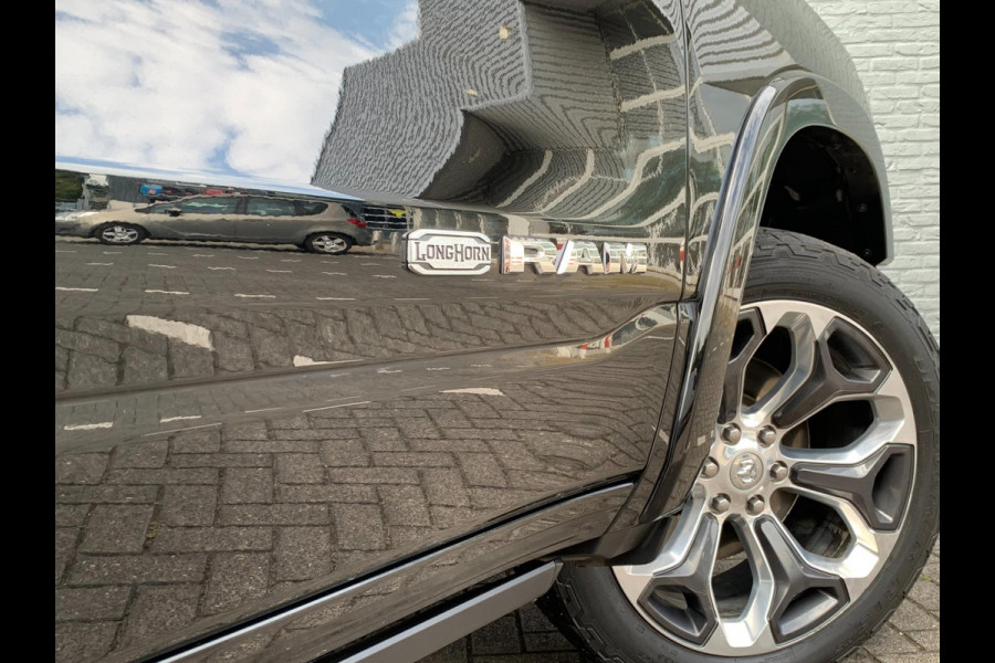 Dodge Ram 1500 Longhorn 5.7 V8 401PK 360cam 4X4 PANO Luchtvering