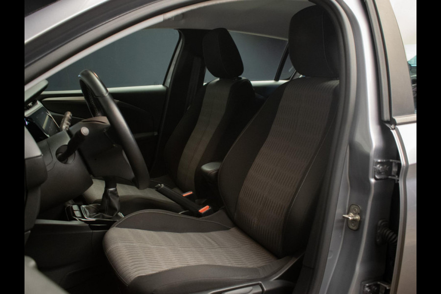 Opel Corsa 1.2 Edition Sport (APPLE CARPLAY,NAVI,LANE ASSIST,PDC,LED,CRUISE,ELEKTRISCH PAKKET,SPORTSTOELEN,NETTE STAAT)