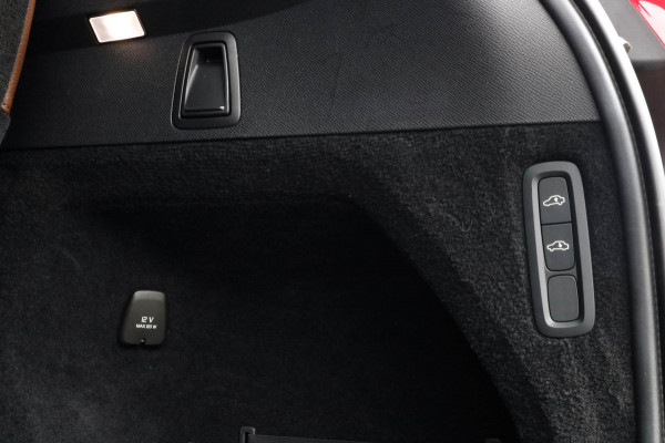 Volvo XC90 2.0 T8 R-Design - PANO - LUCHTVERING - HARMAN KARDON