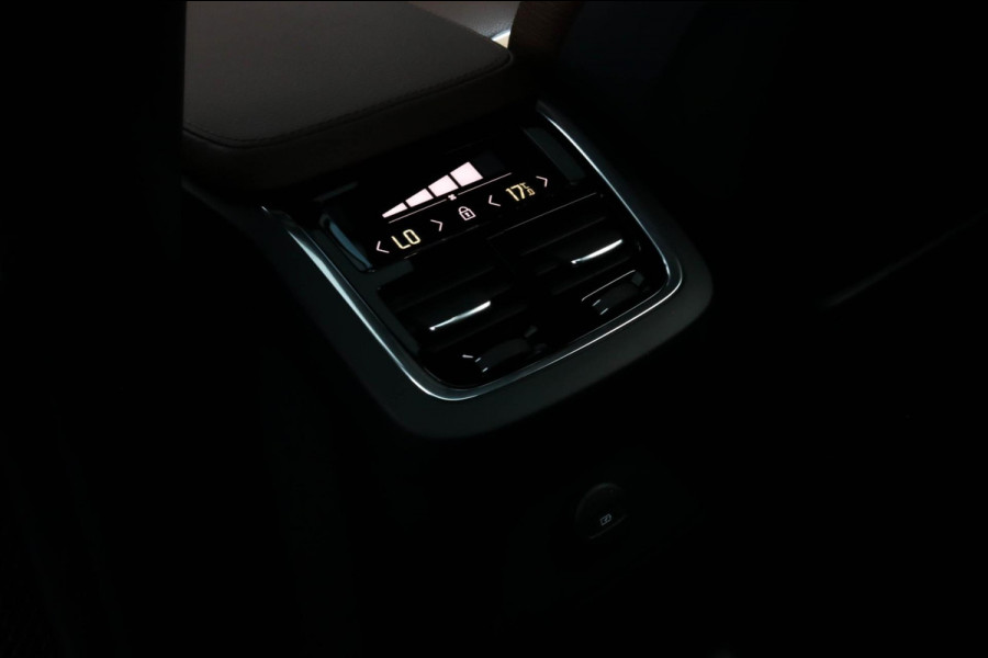Volvo XC90 2.0 T8 R-Design - PANO - LUCHTVERING - HARMAN KARDON