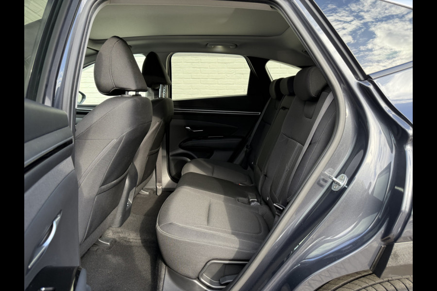 Hyundai Tucson 1.6 T-GDI PHEV Comfort Smart 4WD | Trekhaak | Pano | Camera | ACC | Keyless | LED | 19 inch