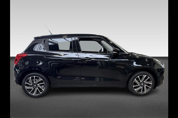 Suzuki Swift 1.2 Style Smart Hybrid