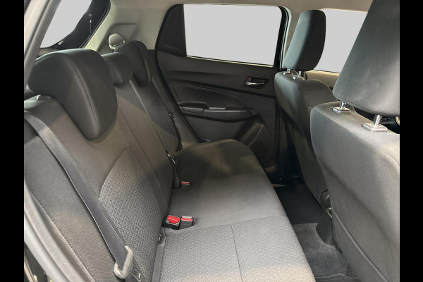 Suzuki Swift 1.2 Style Smart Hybrid