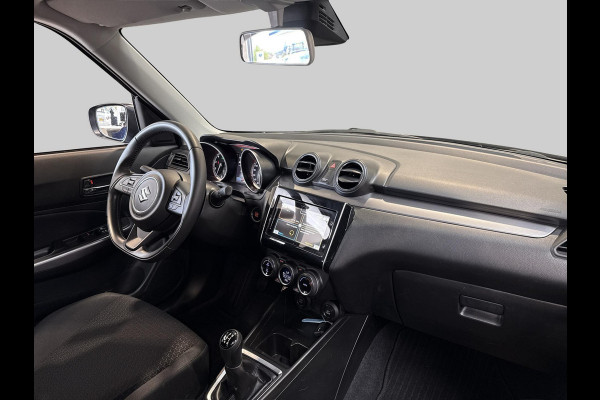 Suzuki Swift 1.2 Style Smart Hybrid