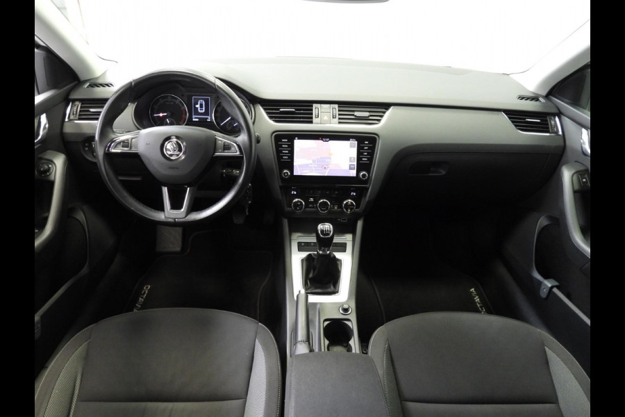Škoda Octavia Combi 1.0 TSI Ambition Business NAVI/CLIMA/TREKH./18"LMV!