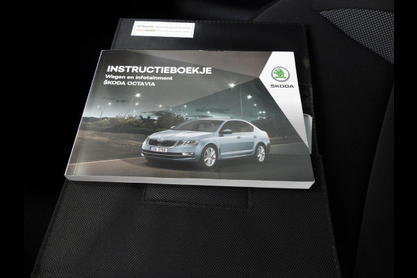 Škoda Octavia Combi 1.0 TSI Ambition Business NAVI/CLIMA/TREKH./18"LMV!