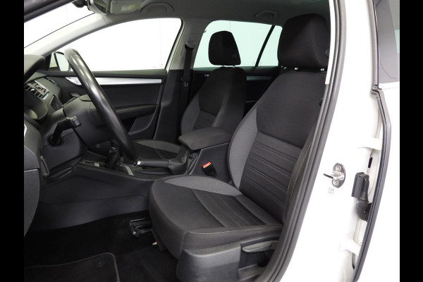 Škoda Octavia Combi 1.0 TSI Ambition Business NAVI/CLIMA/TREKH./18"LMV!