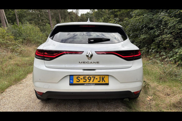 Renault Mégane 1.3 TCe Intens aut 130 pk | leer | navi | LED