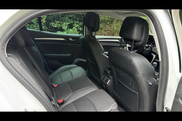 Renault Mégane 1.3 TCe Intens aut 130 pk | leer | navi | LED