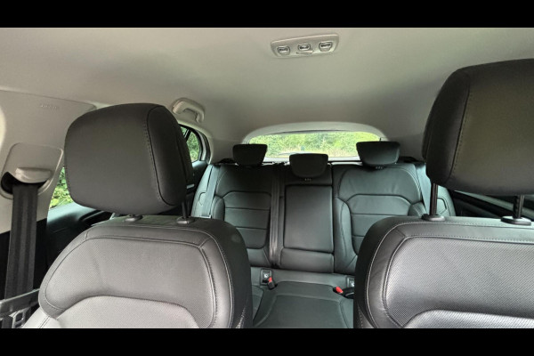 Renault Mégane 1.3 TCe Intens aut 130 pk | leer | navi | LED