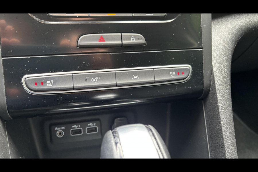 Renault Mégane 1.3 TCe Intens aut 130 pk | leer | navi | LED