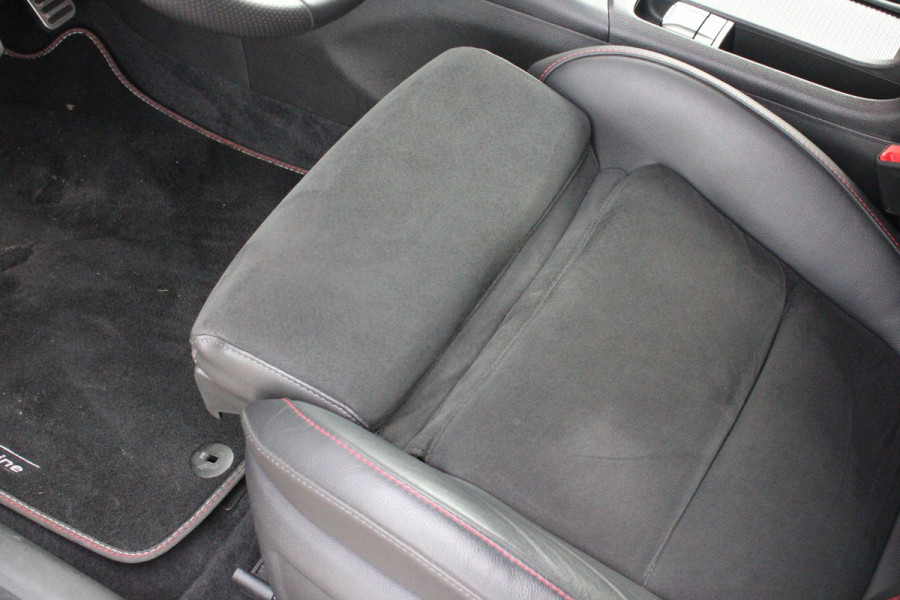 Hyundai i30 1.5 T-GDi 160PK MHEV N LINE | ELEKTRISCH VERSTELBARE BESTUUDERSSTOEL MET GEHEUGENFUNCTIE | STOEL VERWARMING | PARKEERSENSOREN VOOR EN ACHTER | ACHTERUITRIJ CAMERA | APPLE CARPLAY/ANDROID AUTO | NAVIGATIE | KEYLESS ENTRY/START | FULL LED KOPLAMPEN | DRAADLOZE TELEFOONLADER | DODEHOEK DETECTIE | CRUISE CONTROL |
