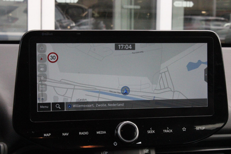 Hyundai i30 1.5 T-GDi 160PK MHEV N LINE | ELEKTRISCH VERSTELBARE BESTUUDERSSTOEL MET GEHEUGENFUNCTIE | STOEL VERWARMING | PARKEERSENSOREN VOOR EN ACHTER | ACHTERUITRIJ CAMERA | APPLE CARPLAY/ANDROID AUTO | NAVIGATIE | KEYLESS ENTRY/START | FULL LED KOPLAMPEN | DRAADLOZE TELEFOONLADER | DODEHOEK DETECTIE | CRUISE CONTROL |