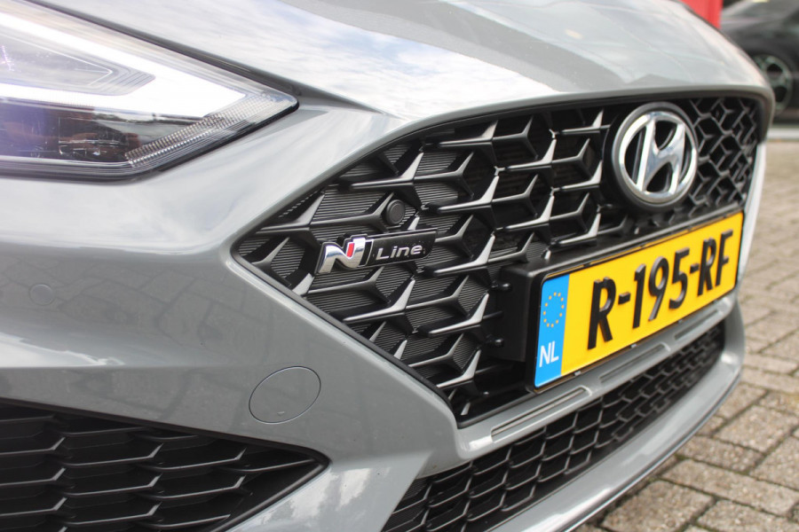 Hyundai i30 1.5 T-GDi 160PK MHEV N LINE | ELEKTRISCH VERSTELBARE BESTUUDERSSTOEL MET GEHEUGENFUNCTIE | STOEL VERWARMING | PARKEERSENSOREN VOOR EN ACHTER | ACHTERUITRIJ CAMERA | APPLE CARPLAY/ANDROID AUTO | NAVIGATIE | KEYLESS ENTRY/START | FULL LED KOPLAMPEN | DRAADLOZE TELEFOONLADER | DODEHOEK DETECTIE | CRUISE CONTROL |