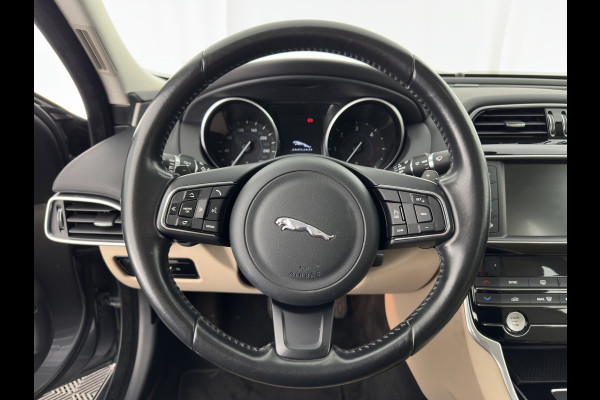 Jaguar XE 2.0 D Prestige [ DISTRIBUTIE-HOORBAAR ] Aut. *LUXURY-LEATHER | XENON | NAVI-FULLMAP | CAMERA | HEATED-COMFORTSEATS | ECC | KEYLESS | SHIFT-PADDLES | LANE-ASSIST |  PDC | CRUISE | TOWBAR | 17''ALU*