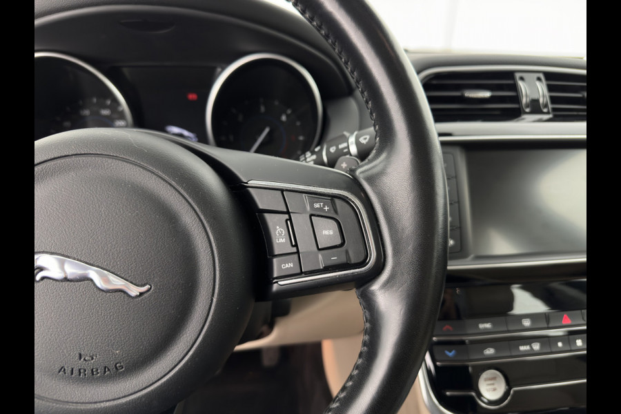 Jaguar XE 2.0 D Prestige [ DISTRIBUTIE-HOORBAAR ] Aut. *LUXURY-LEATHER | XENON | NAVI-FULLMAP | CAMERA | HEATED-COMFORTSEATS | ECC | KEYLESS | SHIFT-PADDLES | LANE-ASSIST |  PDC | CRUISE | TOWBAR | 17''ALU*