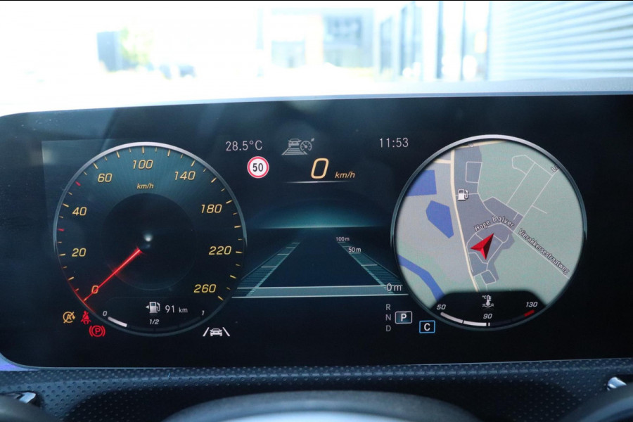 Mercedes-Benz A-Klasse 250 | PANO / HUD / EDITION 1