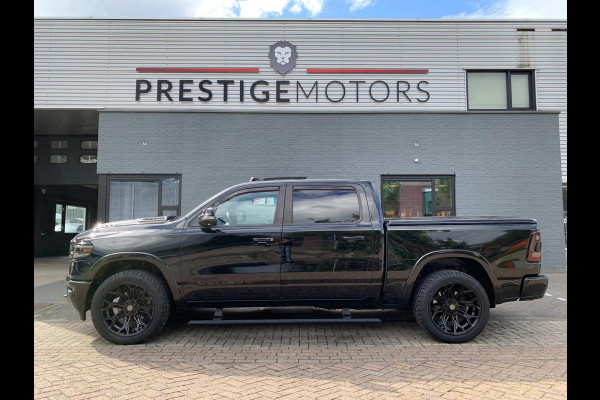 Dodge Ram 1500 Limited Night 5.7 V8 401PK 360cam 4X4 PANO Luchtvering
