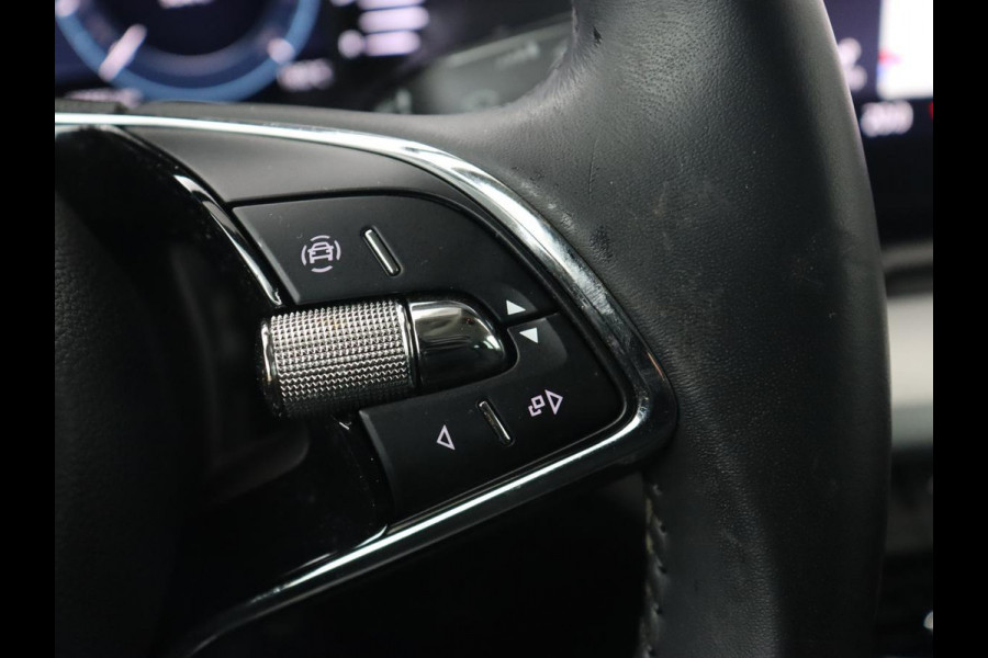 Škoda Octavia Combi 1.0 TSI Business Edition Plus | Stoelverwarming | Stuurverwarming | Adaptive cruise | Navigatie | Carplay | Sfeerverlichting | LED | Parkeersensor