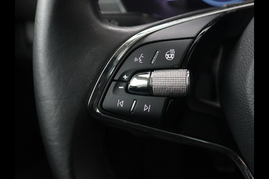 Škoda Octavia Combi 1.0 TSI Business Edition Plus | Stoelverwarming | Stuurverwarming | Adaptive cruise | Navigatie | Carplay | Sfeerverlichting | LED | Parkeersensor