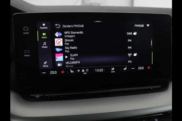 Škoda Octavia Combi 1.0 TSI Business Edition Plus | Stoelverwarming | Stuurverwarming | Adaptive cruise | Navigatie | Carplay | Sfeerverlichting | LED | Parkeersensor