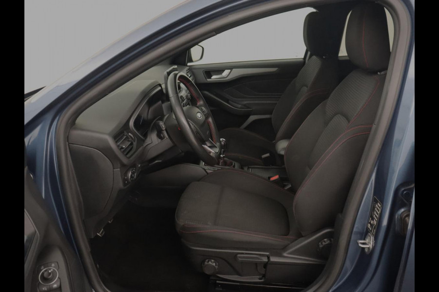 Ford FOCUS Wagon 1.0 EcoBoost Hybrid ST Line Style | Trekhaak | Carplay | Navigatie | Camera | Stoelverwarming | Stuurverwarming | Cruise controle | Climate controle