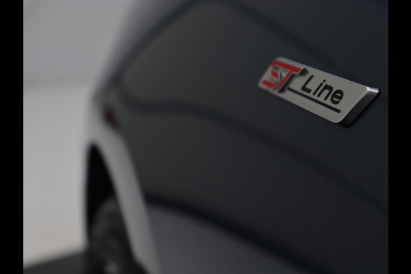 Ford FOCUS Wagon 1.0 EcoBoost Hybrid ST Line Style | Trekhaak | Carplay | Navigatie | Camera | Stoelverwarming | Stuurverwarming | Cruise controle | Climate controle