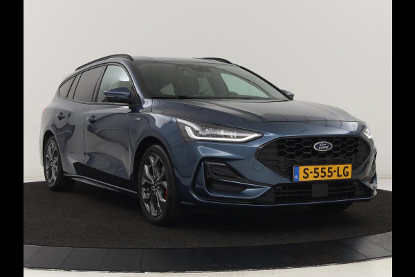 Ford FOCUS Wagon 1.0 EcoBoost Hybrid ST Line Style | Trekhaak | Carplay | Navigatie | Camera | Stoelverwarming | Stuurverwarming | Cruise controle | Climate controle