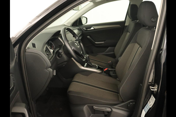 Volkswagen T-Roc 1.5 TSI Style Business | Automaat | Navigatie | Adaptive Cruise | Parkeersensor | Stoelverwarming | Carplay