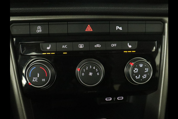 Volkswagen T-Roc 1.5 TSI Style Business | Automaat | Navigatie | Adaptive Cruise | Parkeersensor | Stoelverwarming | Carplay