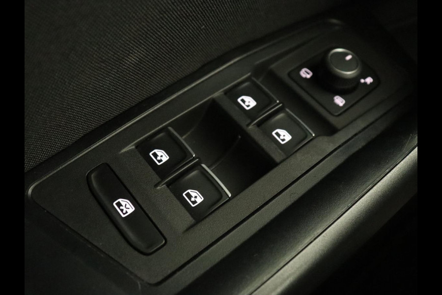 Volkswagen T-Roc 1.5 TSI Style Business | Automaat | Navigatie | Adaptive Cruise | Parkeersensor | Stoelverwarming | Carplay