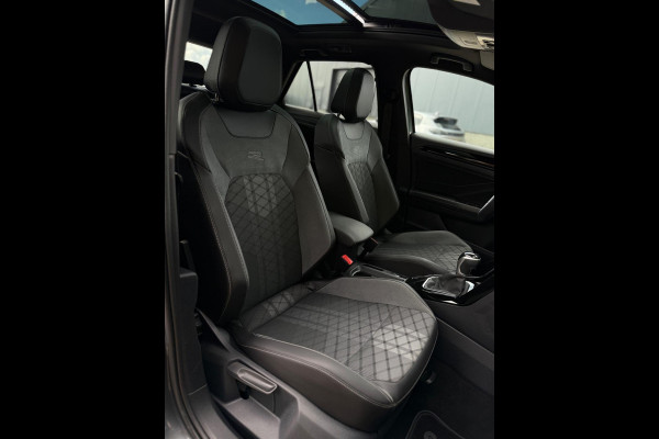 Volkswagen T-Roc 1.5 TSI 3x R-Line Panorama CarPlay
